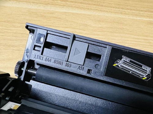 移动办公新利器 超氢便携式碳带打印机深度体验